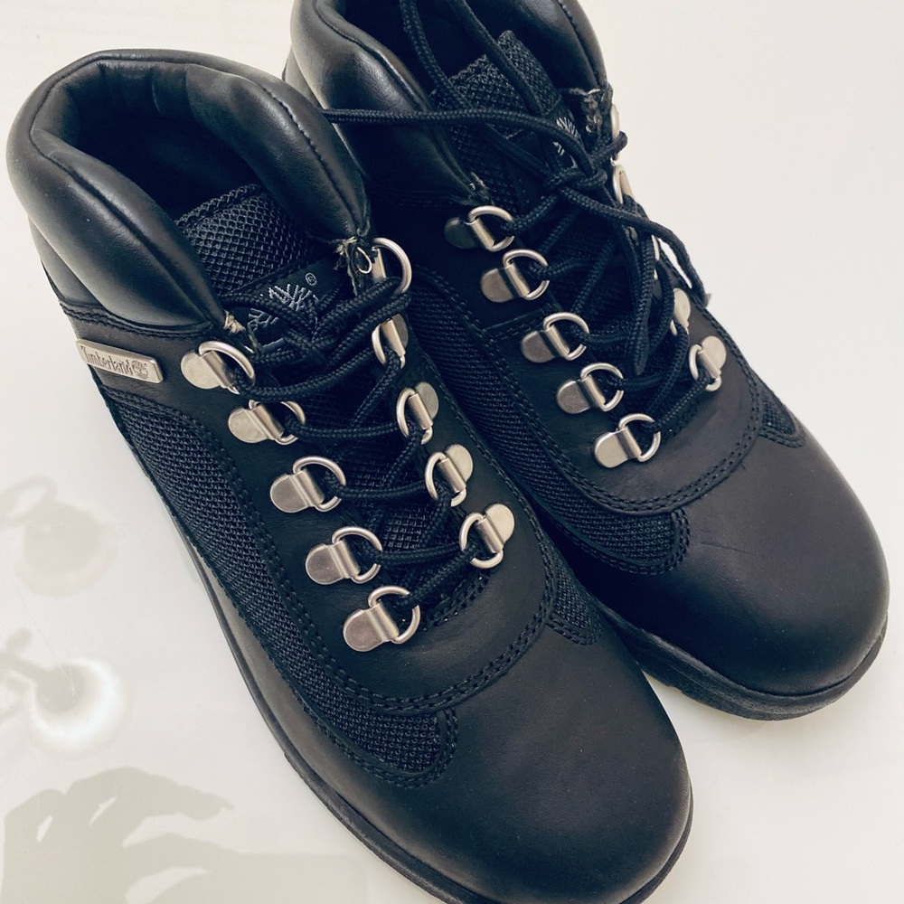 BNWB TIMBERLAND BLACK BOOTS